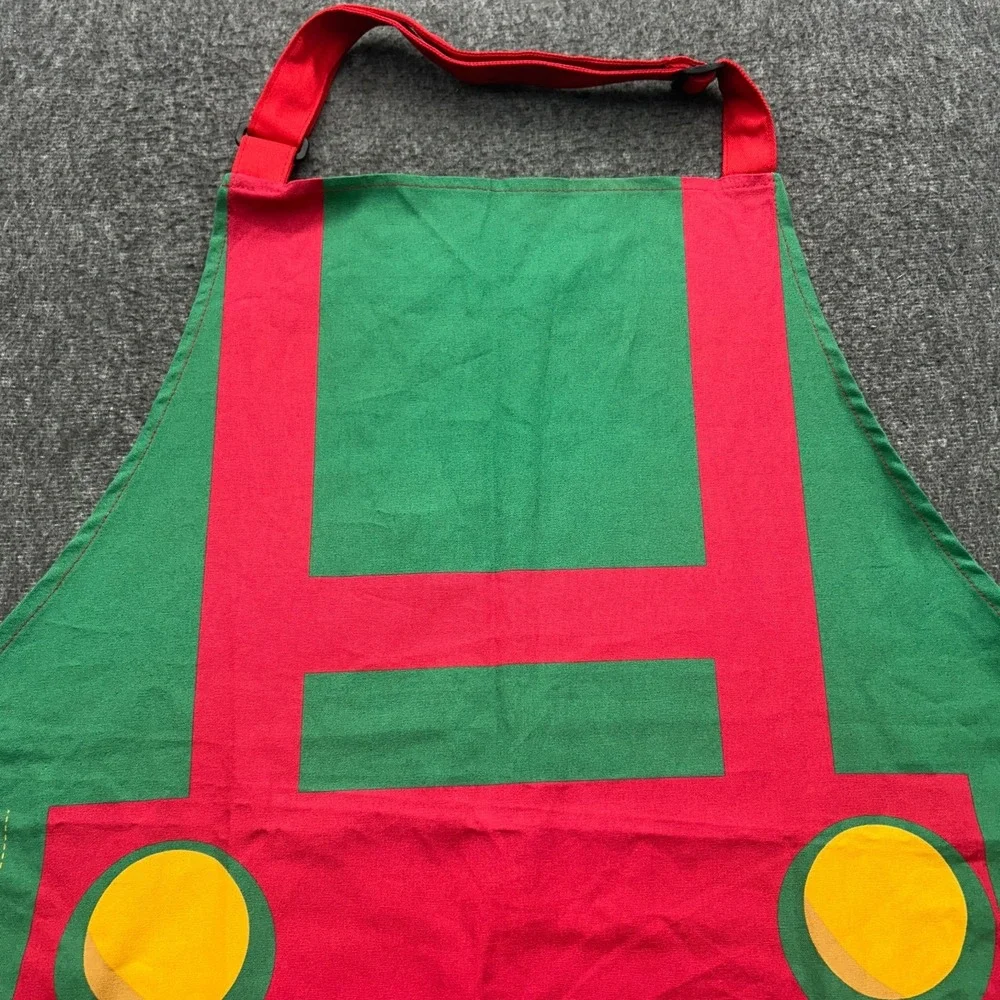 Disney Epcot Germany Pavilion Frohliche Weihnachten Christmas Adult Apron